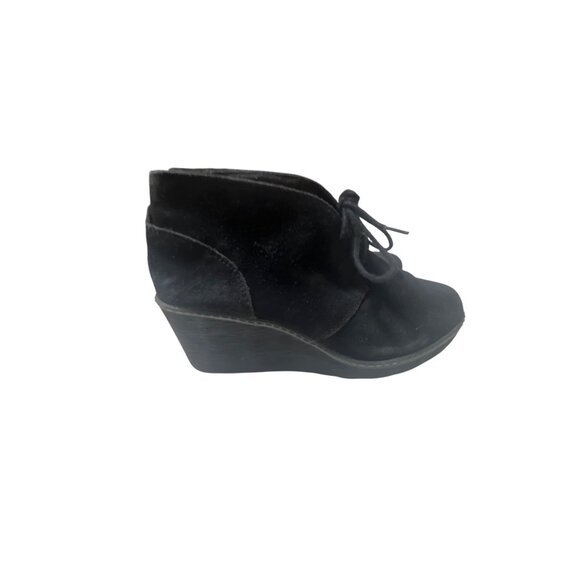 Clarks Womens Black Suede Ankle Booties With Wedge Heel 6.5 - Picture 4 of 8
